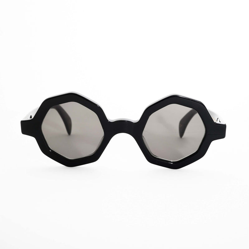 resonance_metronome_balancier_sunglass