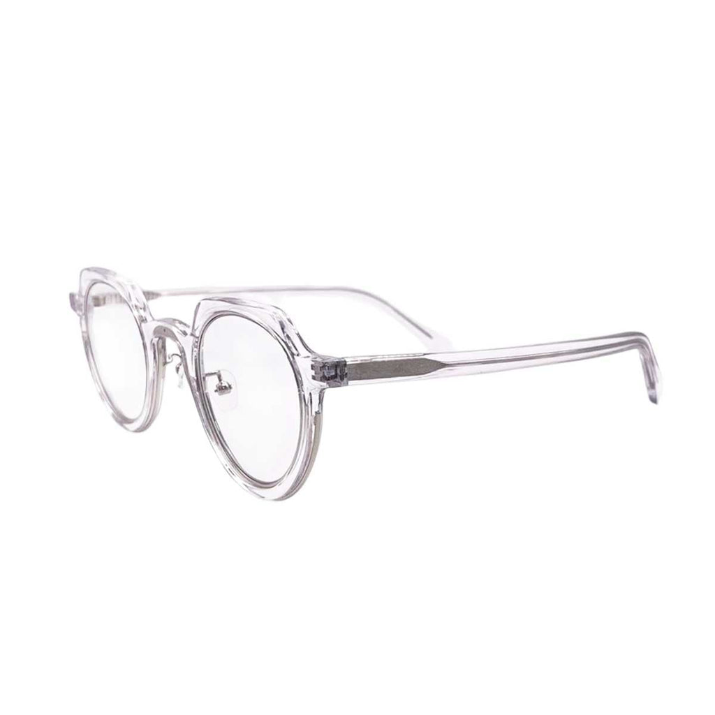 オンラインストアで販売中の眼鏡・サングラスは「レンズ交換」可能です。眼鏡店のご利用だけでなく、便利なオンライン完結型のレンズ交換も。