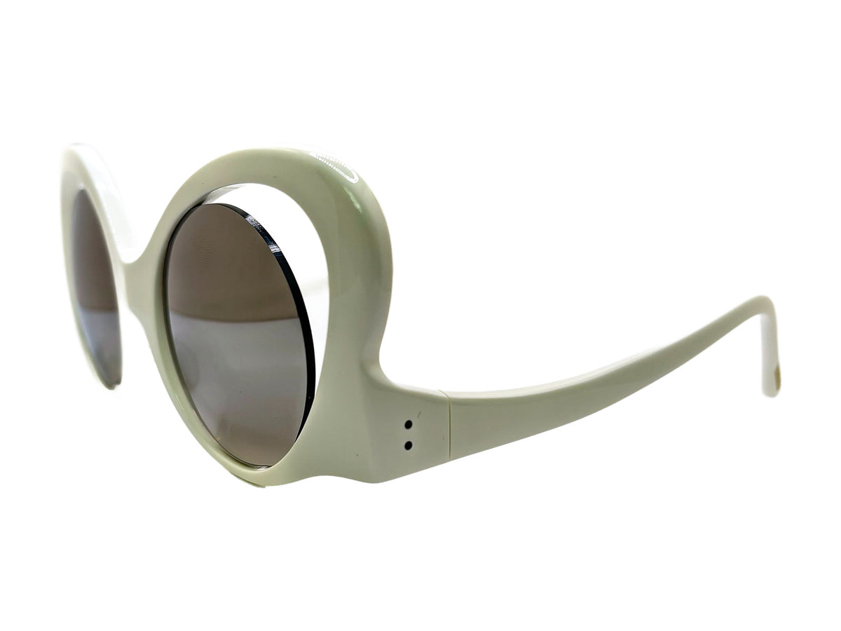 LOTHO YUWANO C2 White
