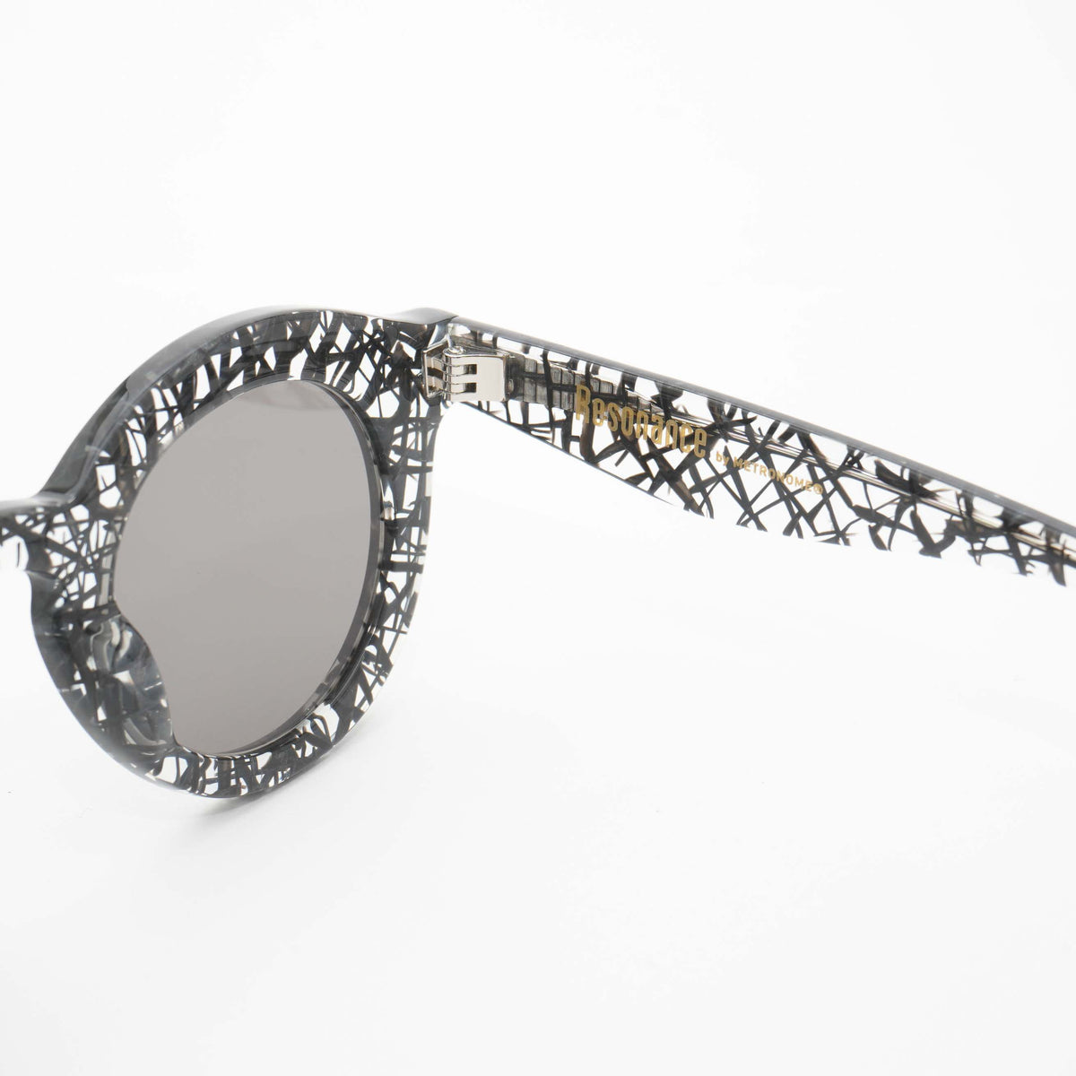 resonance_metronome_coolest_sunglass