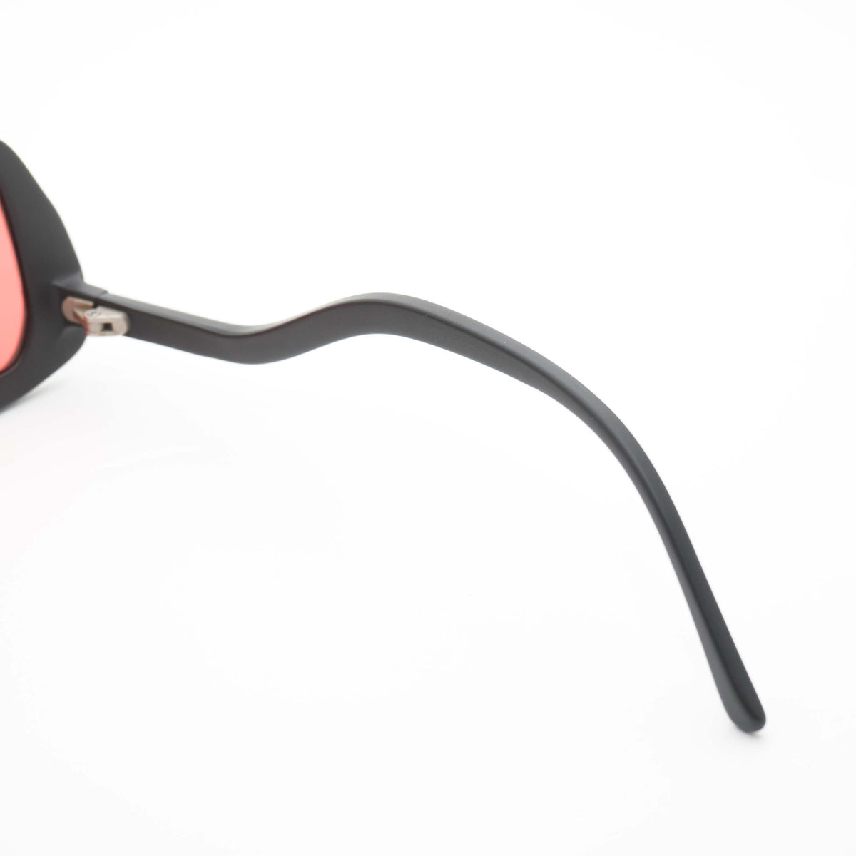 resonance_metronome_trigger_sunglass_acetate